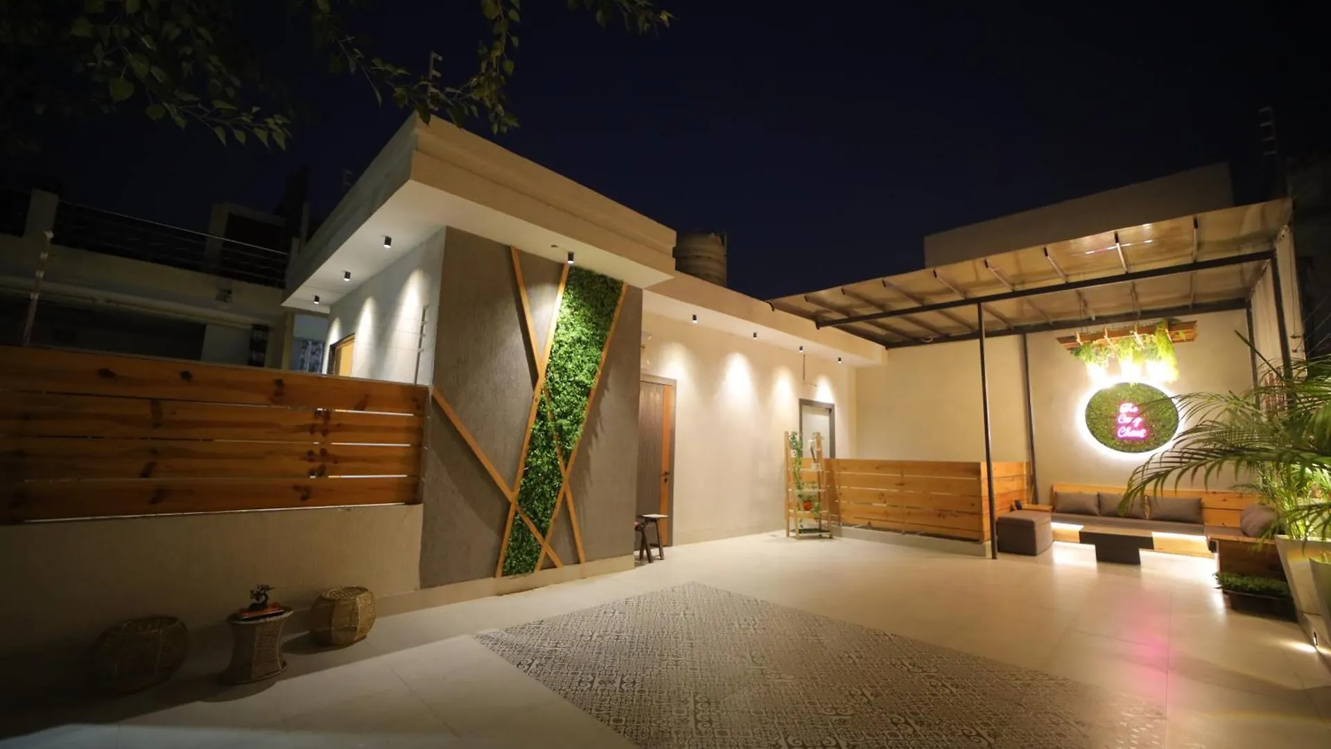 The Cozy Chaos Villa Agra  Agra (Uttar Pradesh)